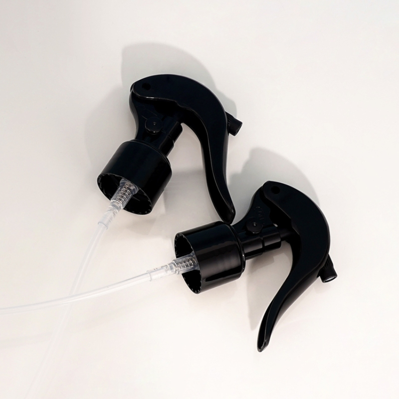 250ml 500ml Empty Cosmetic Manufacturers Flat Shoulder Amber Black Colors Pet Plastic Mist Spray Trigger Pump Bottle