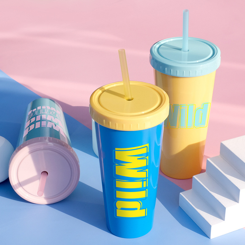 Supplier Contrast Color Lid Cup Plastic Water Bottle with Drinking Straw