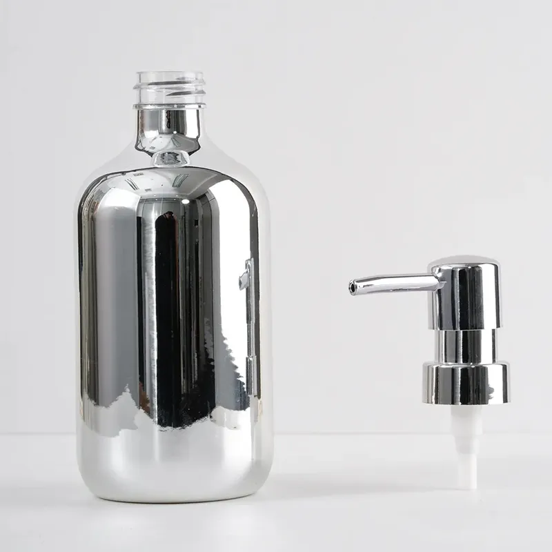 Luxurious Cosmetic Bottle