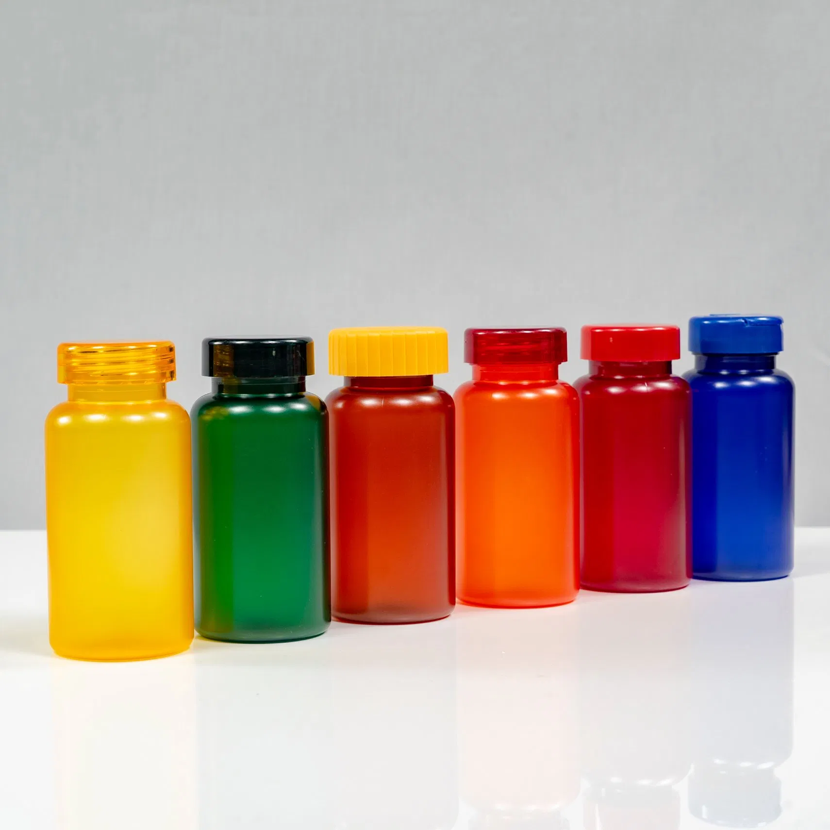 250ml Colored Pet Bottle for Food and Supplements Food-Grade Plastic Container for Capsules, Candy, Vitamins, and Herbal Products, Wide Mouth Recyclable Jar