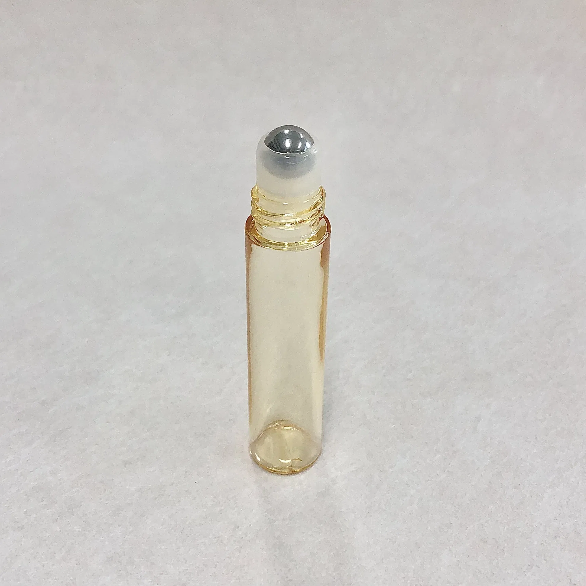 10ml Travel Leakproof Amber Cosmetic Skincare Roller Bottle Essential Oils Fragrances Plastic Roll on Bottle