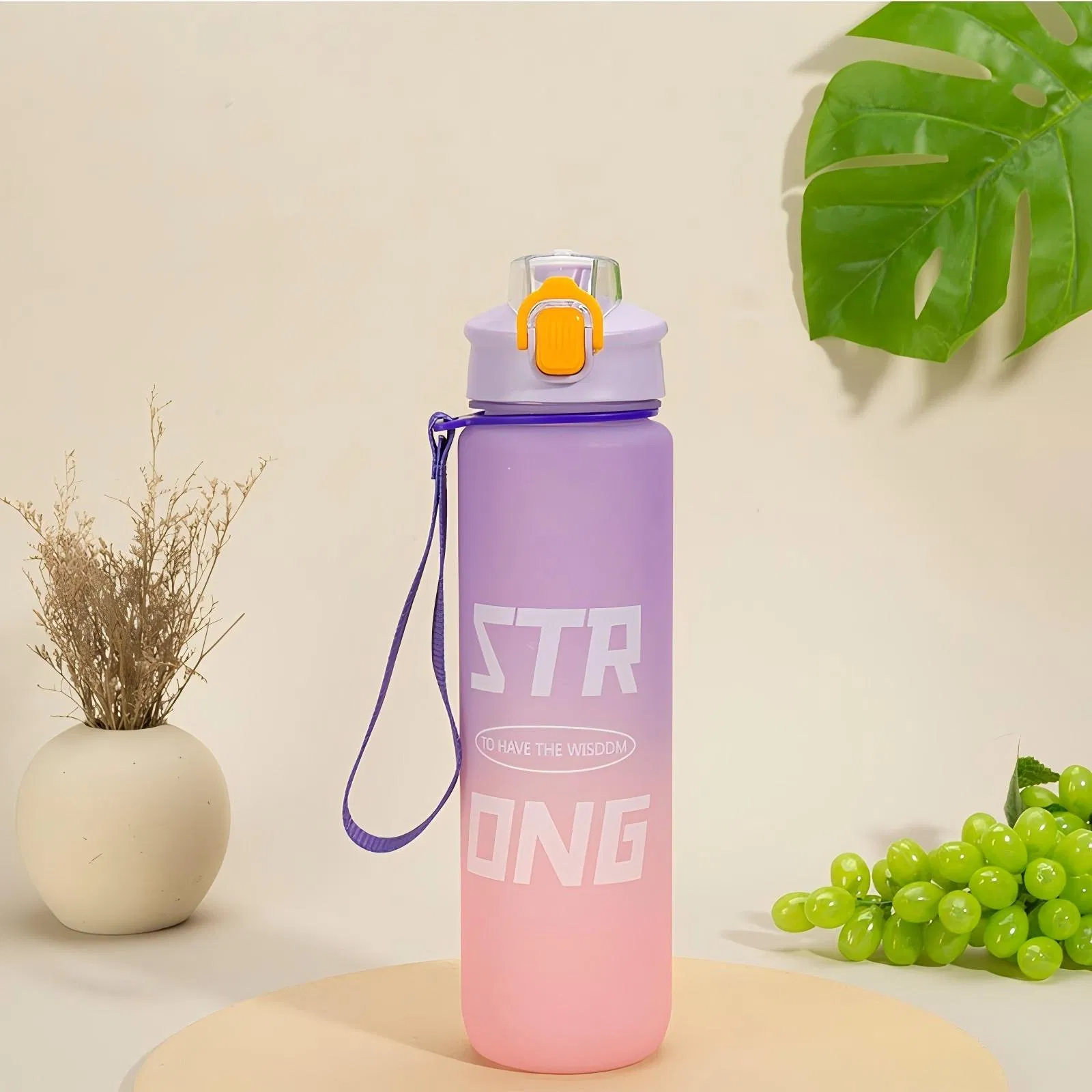 Customized 1000ml 1L 32 Oz Sports Water Bottle with Leak Proof Flip Top Lid BPA Free Tritan Reusable Plastic for Gym and Outdoor