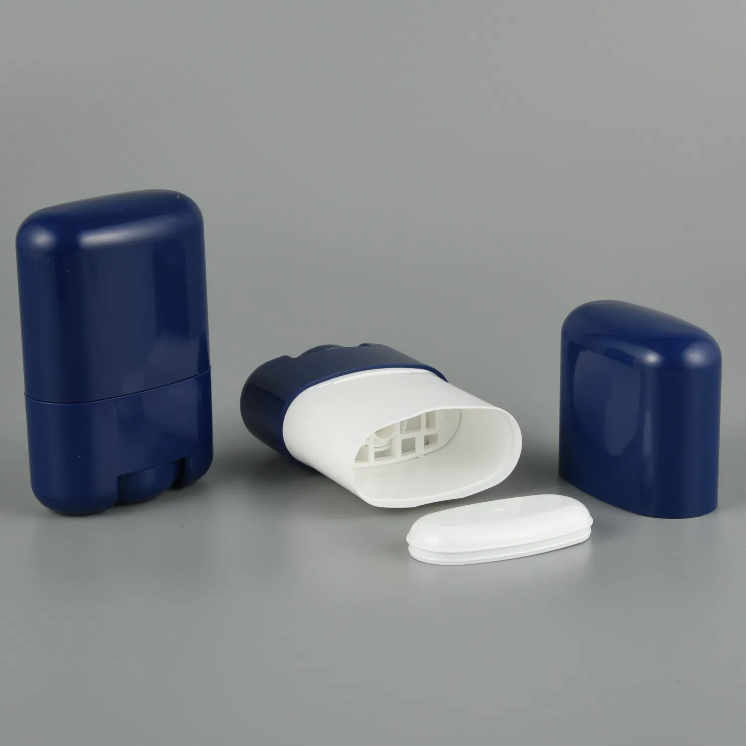 Roll on Plastic Bottle PP Deodorant Empty Bottle Lipstick Balm Bottle for Cosmetic Packaging