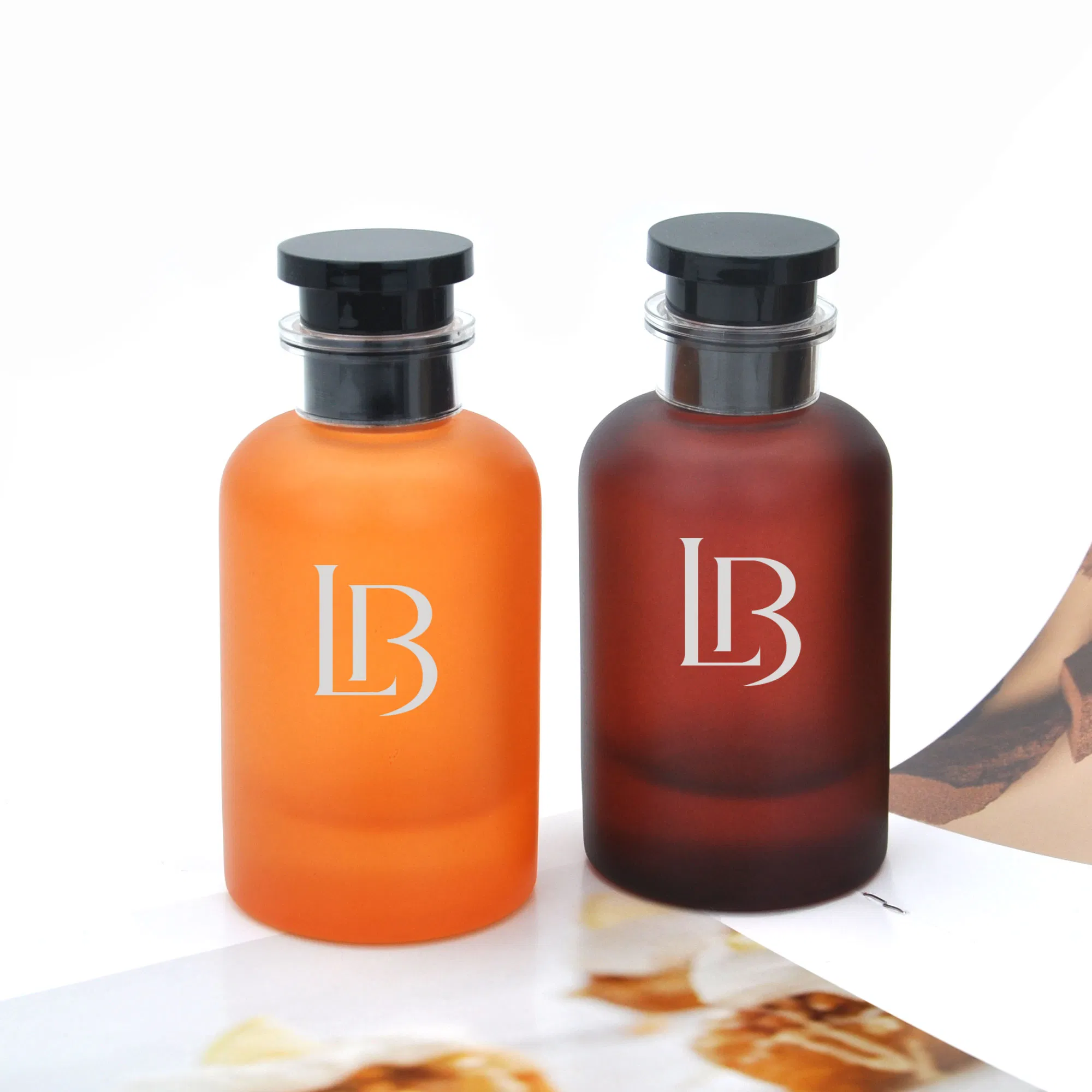 Manufacture Round Plastic Cap Frosted Perfume Spray Bottle Colored Clear Empty Glass Perfume Bottle 100ml with Box