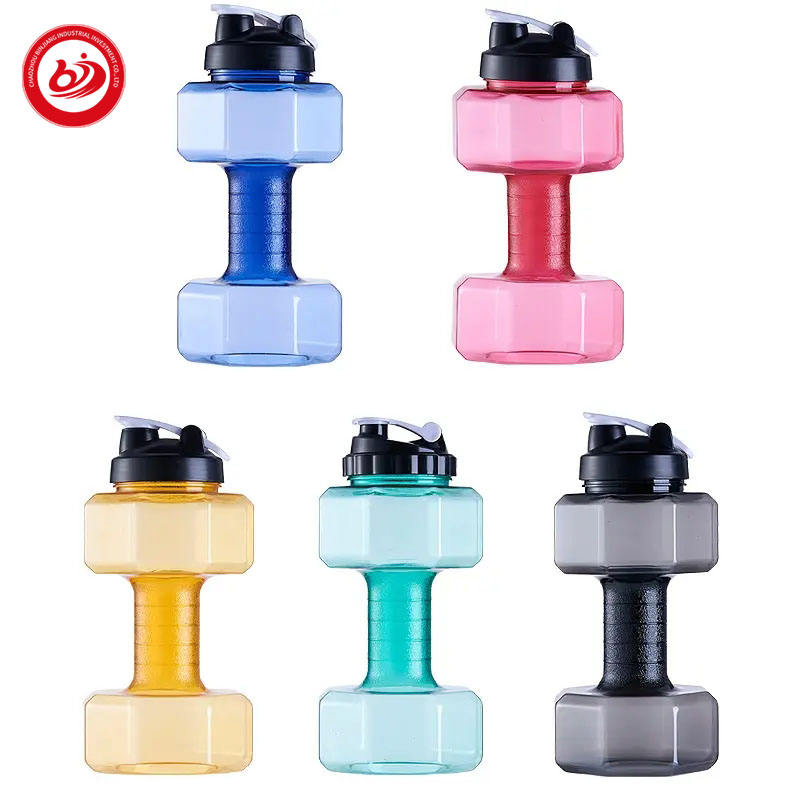 BPA Free Large Capacity Pet Dumbbell Shape Plastic Water Bottle with Handle Leakproof Plastic Gym Fitness Bottle for Outdoor