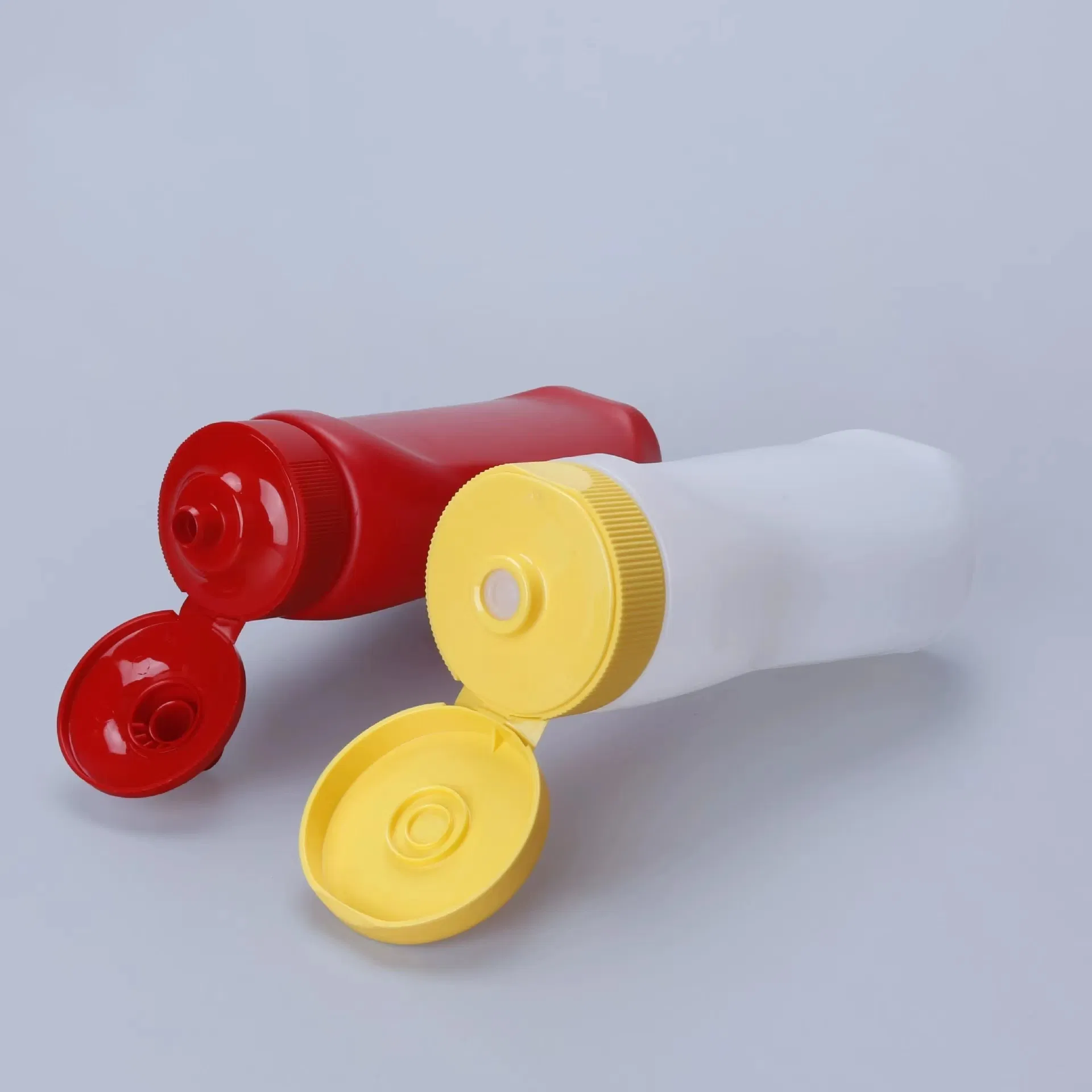 Flip Top Cap/500g PE Plastic Sauce Squeeze Sauce Bottle with Clamshell/Plastic Bottle Cap/Plastic Bottle