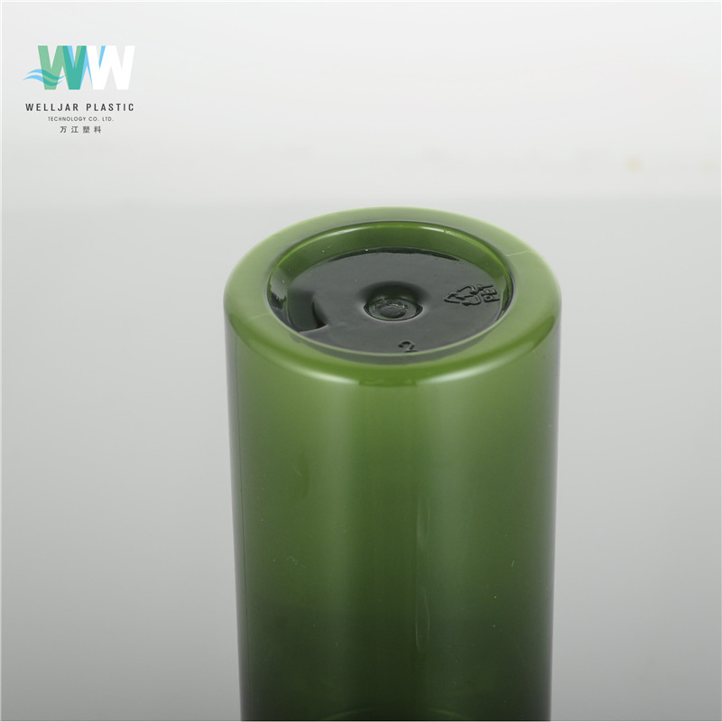 Reusable 30ml 100ml 200ml Oblique Shoulder Dark Green Plastic Pet Bottle with Lotion Pump or Sprayer