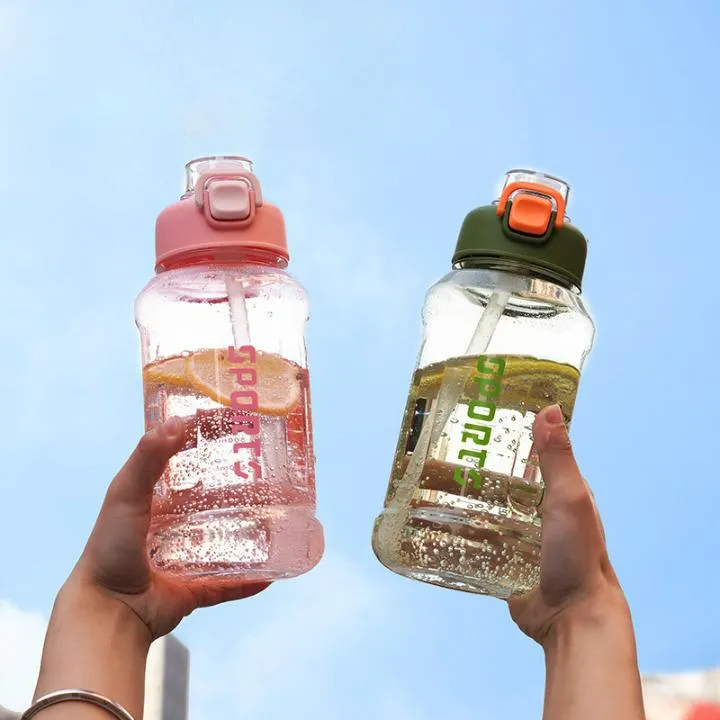 Water Bottle Detail 5