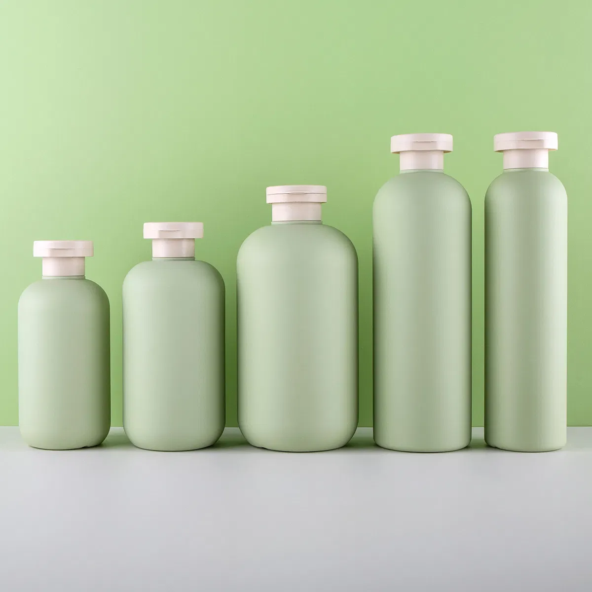 300ml Empty Plastic Cosmetic Shampoo Bottles with Flip Top Cap and Soap Pumps