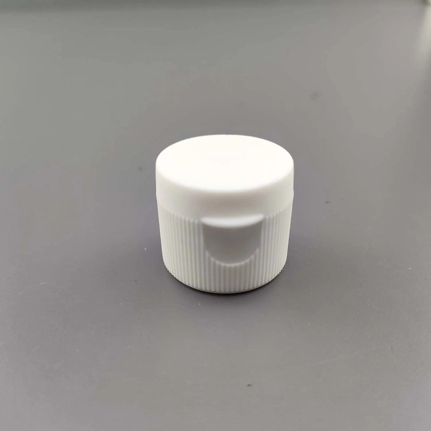 High Quality Plastic Lotion Flip Top Cap for Shampoo Cosmetic Bottle