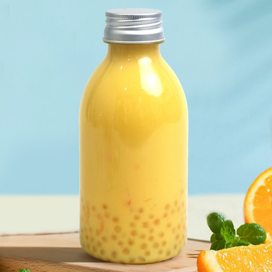 High Shine Plastic Beverage Bottles Transparent for Product Showcase