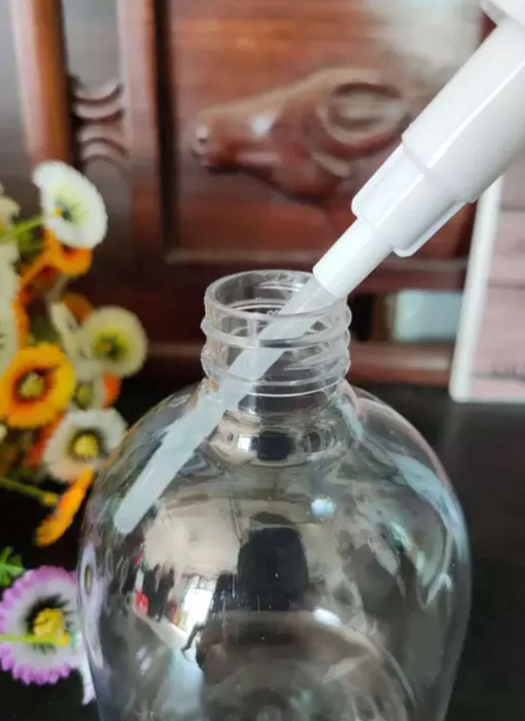 500ml Plastic Liquid Colored Bottle detail