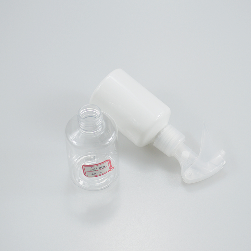 Plastic Pet Bottle 120ml Boston Round Bottle with Sprayer