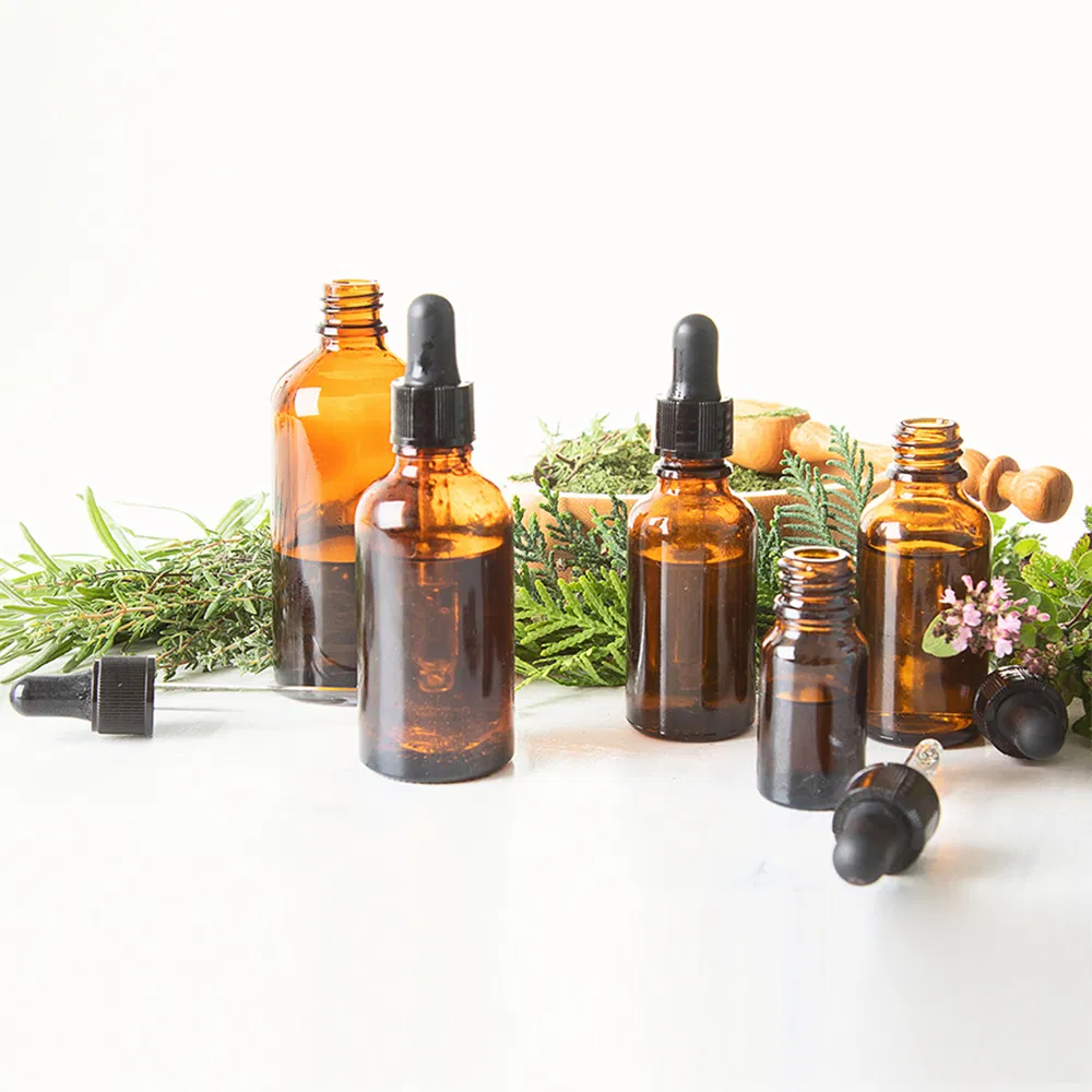 Glass Dropper Bottle with Plastic Collar and Custom Logo for Essential Oils