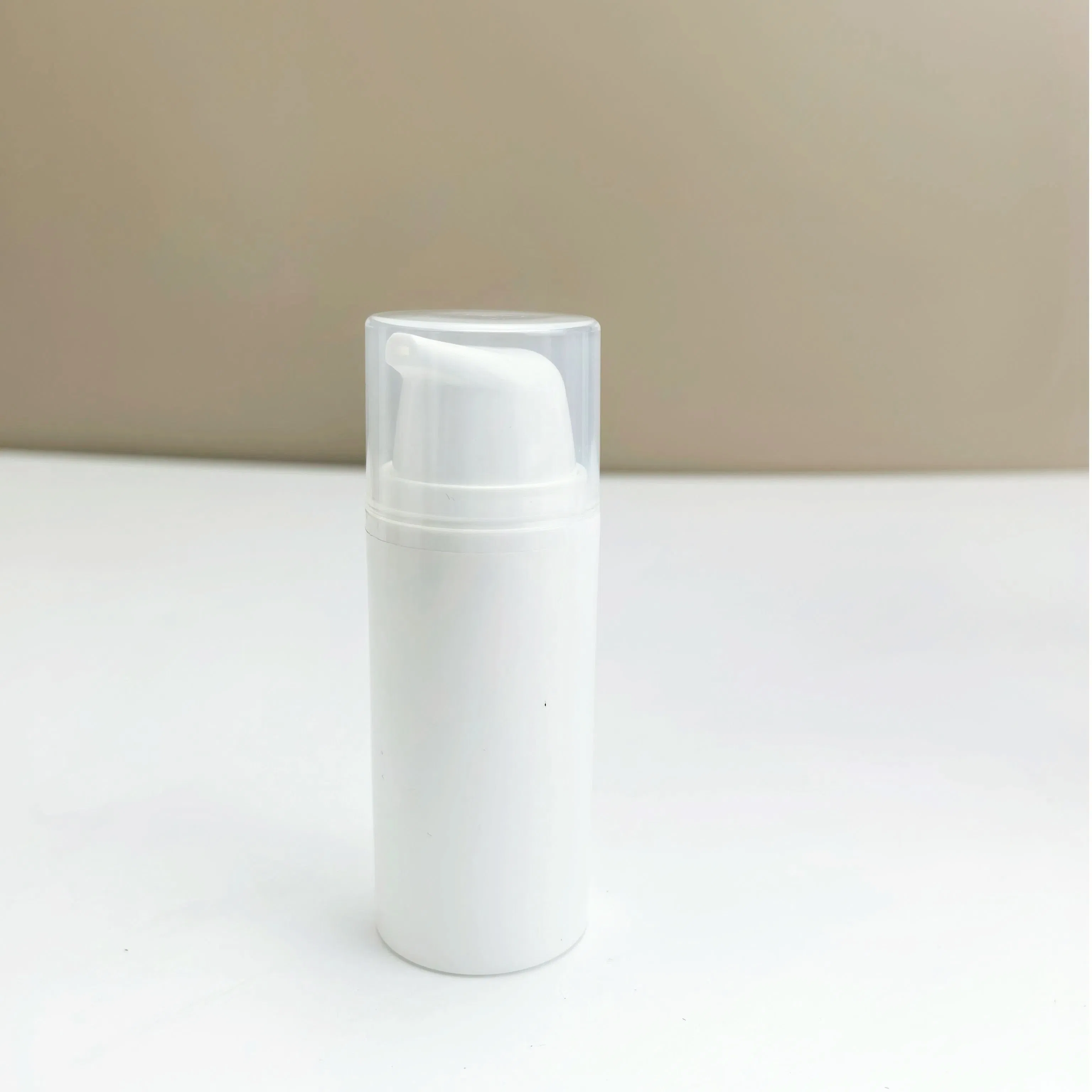 15ml 30ml 50ml Cosmetic Facial Skin Care Serum Cleanser Lotion PP Plastic Airless Bottle with Pump