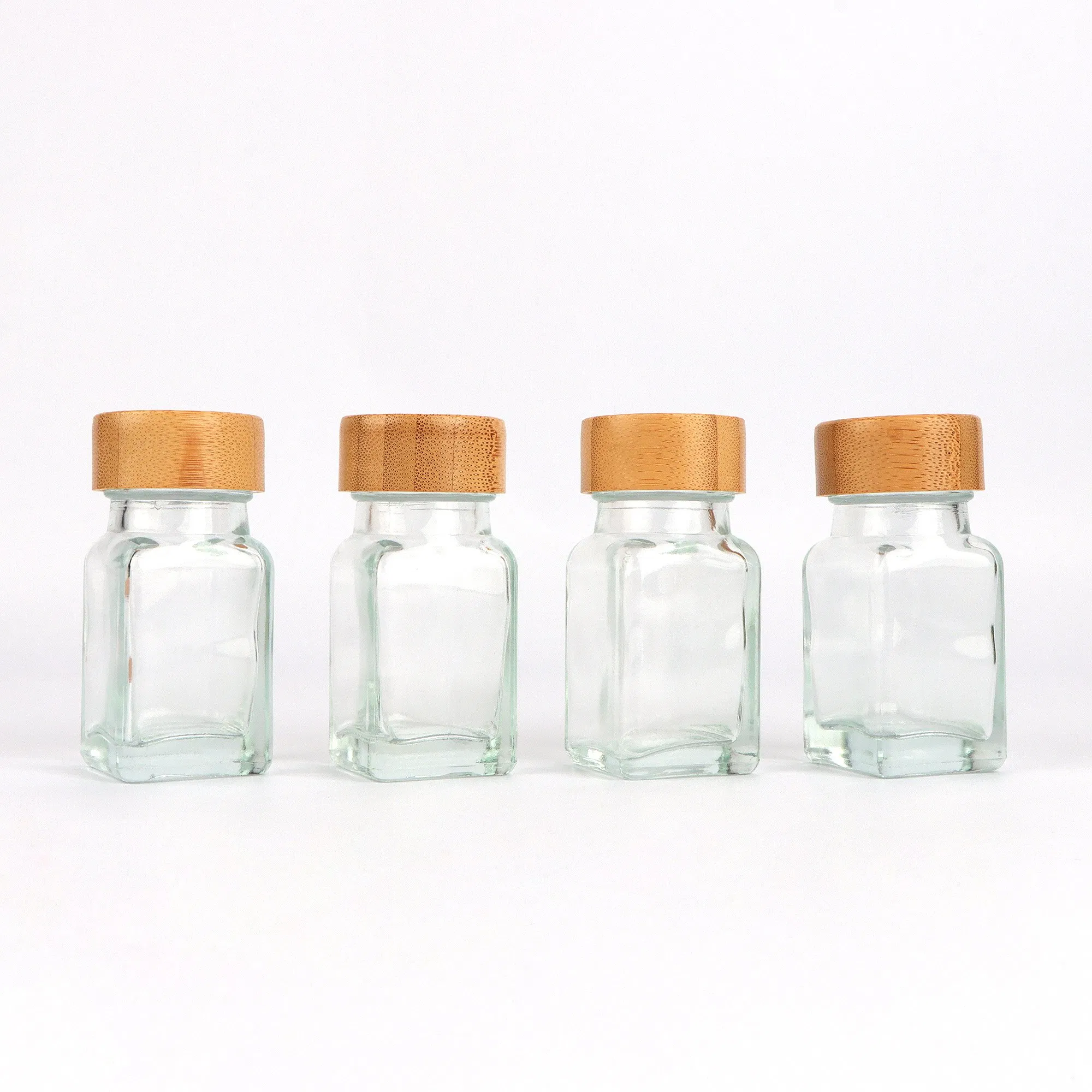 Kitchen Herb &amp; Spice Tools Plastic Seasoning Spice Jars Salt Bottle Pepper Chili Shaker Garlic Spice Bottle with Customized Lid