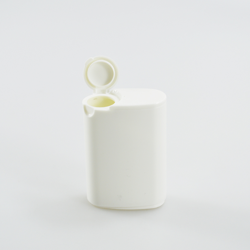 40cc Plastic PP Candy and Gum Box Plastic Candy Bottle with Round Flip Top Cap