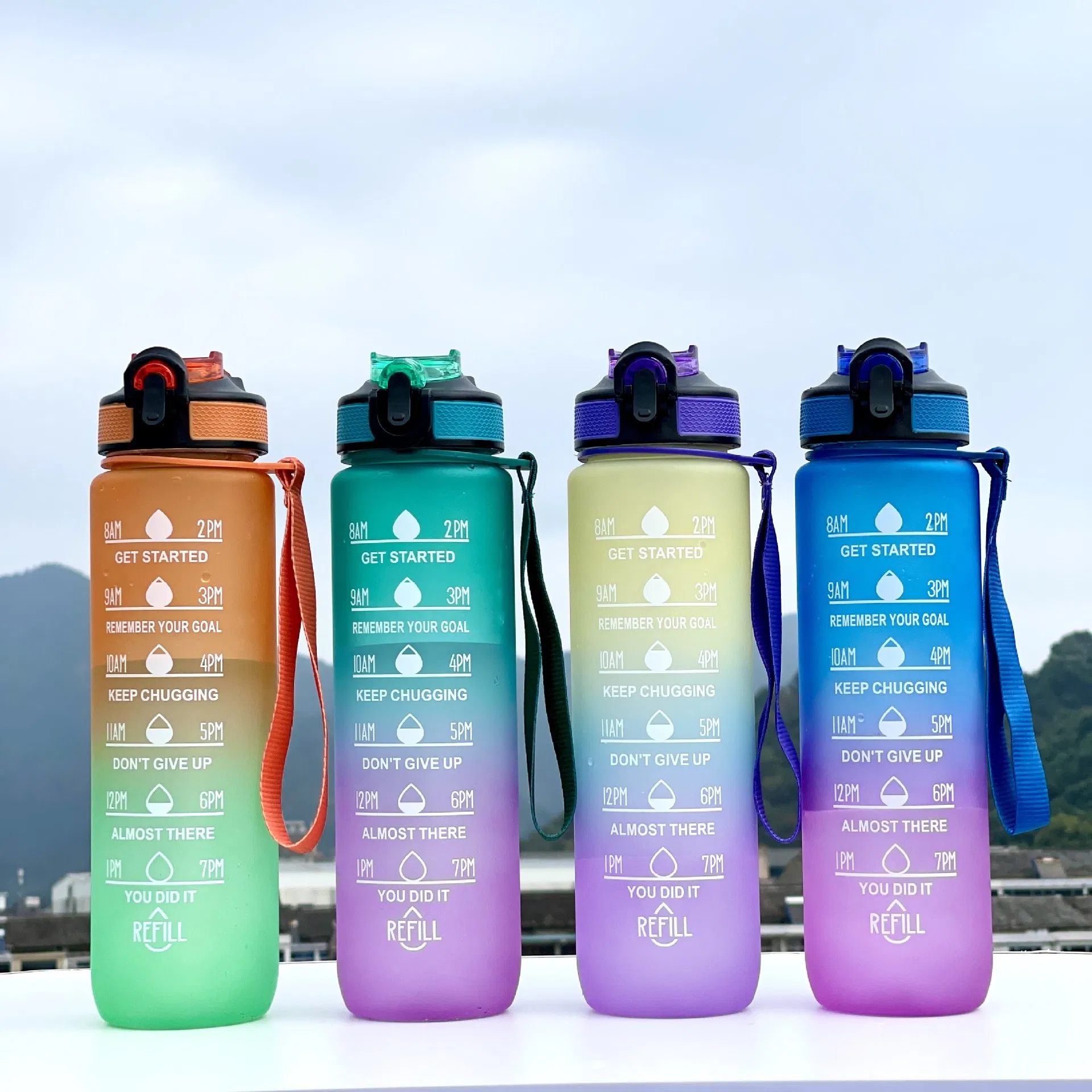 Factory Wholesale Reusable Custom Logo Sports Travel Clear Square Plastic Cup Mug Motivational Water Bottle with Lid