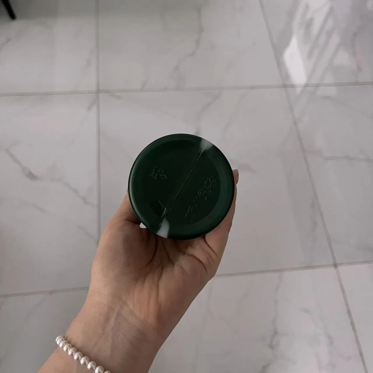 Portable Travel-Size Shampoo Plastic Bottle! Compact Size Saves Space, This Plastic Bottle Fits Easily Into Luggage