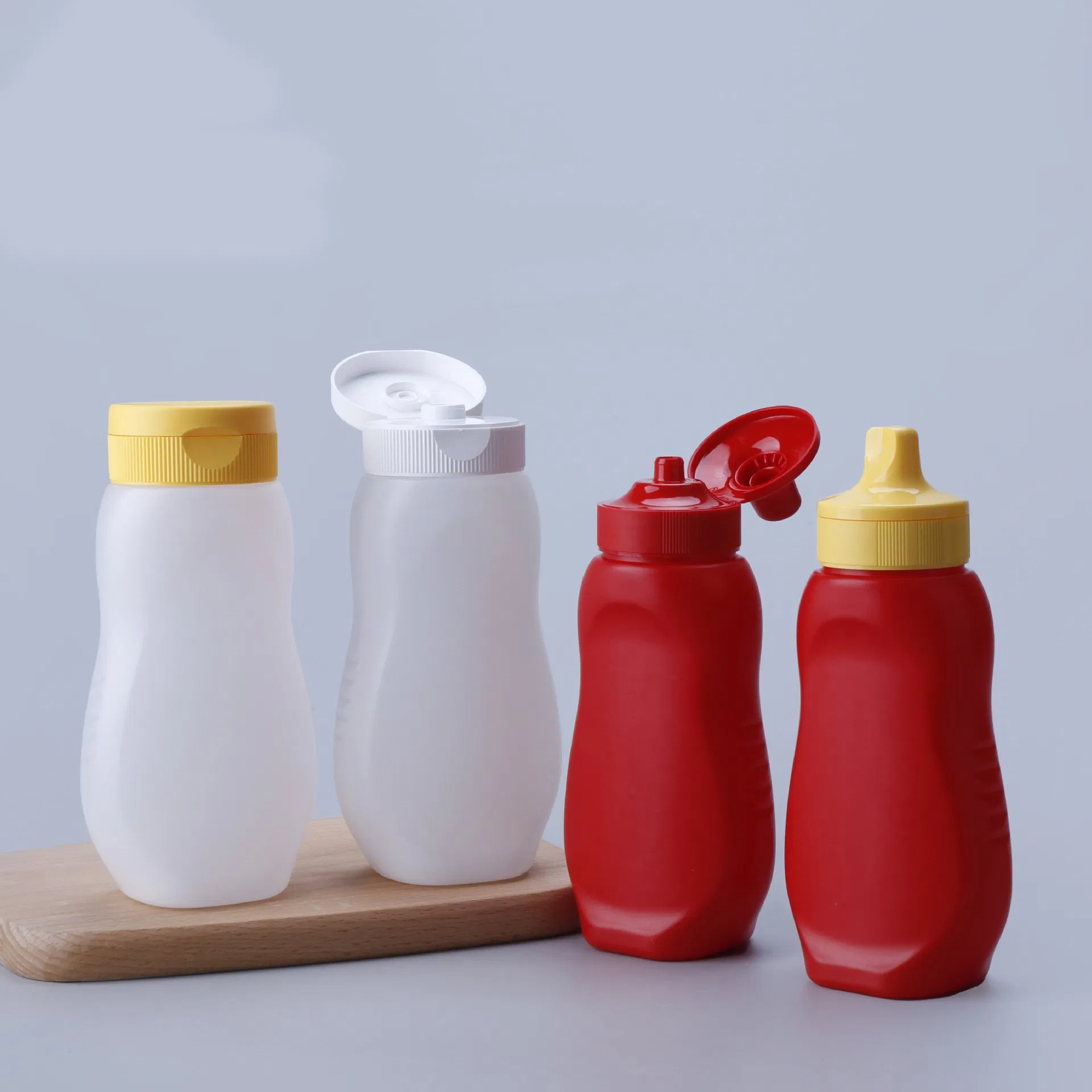 380ml Hot Filled Plastic Squeeze Sauce Bottle with Flip Cap