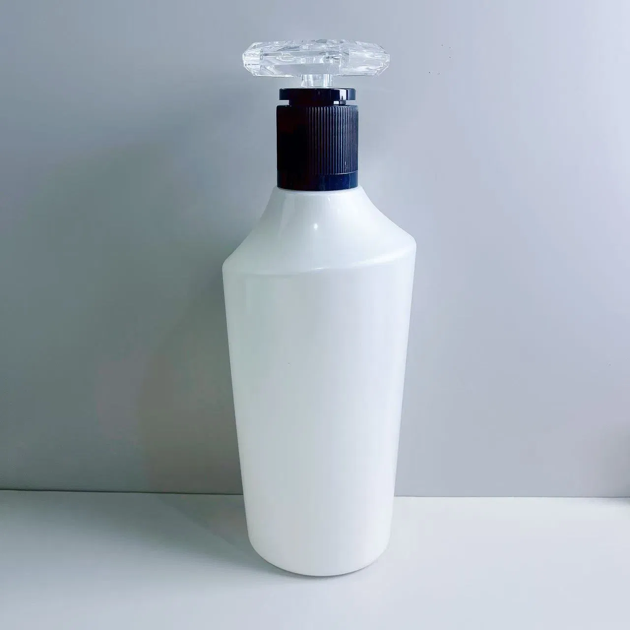 500ml Pump Bottles for Body Wash &amp; Shampoo - Empty Plastic Bottles for Lotion Refills, Hair Conditioner &amp; Body Lotion