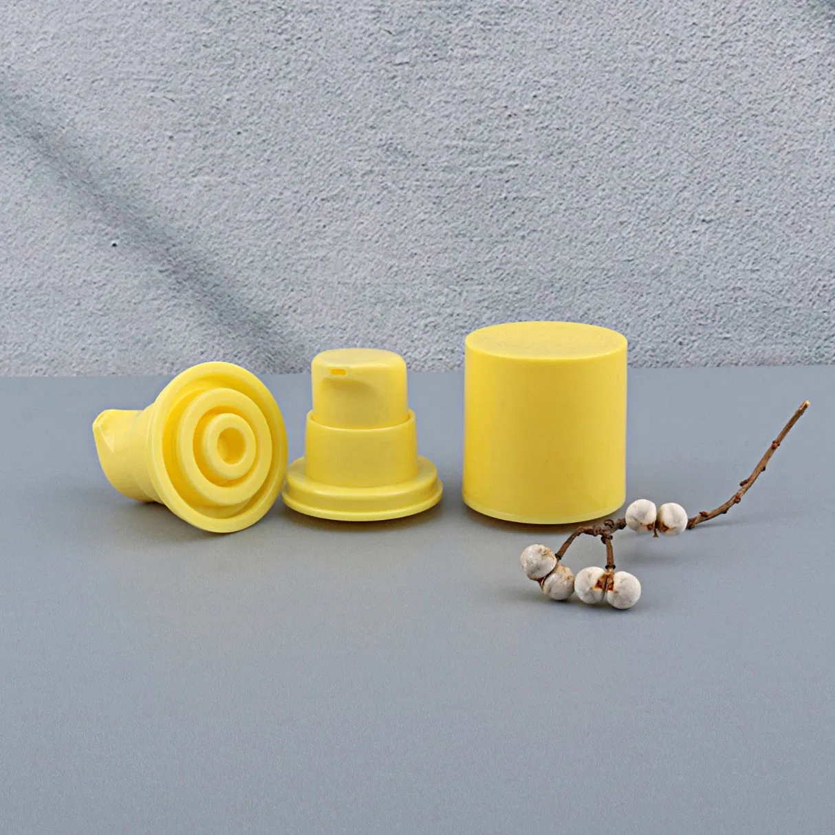 HDPE Material Mono-Material Airless Bottle Plastic for Cosmeticpackaging