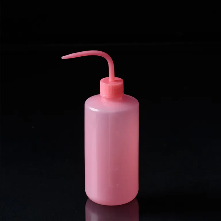 Squeeze Bottle Details