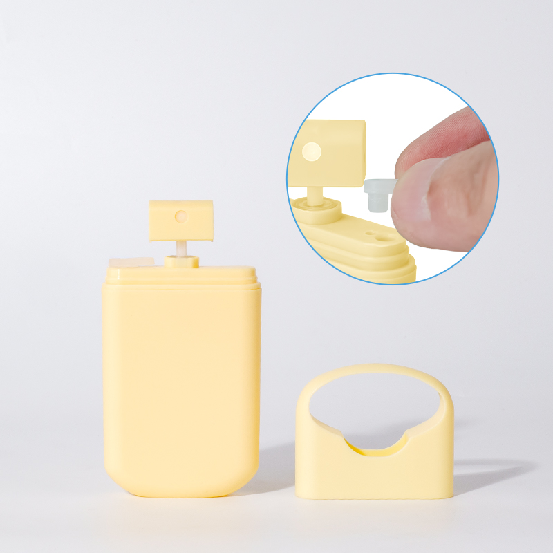 Custom 30ml Travel Pocket Size Plastic Fine Mist Credit Card Spray Bottle