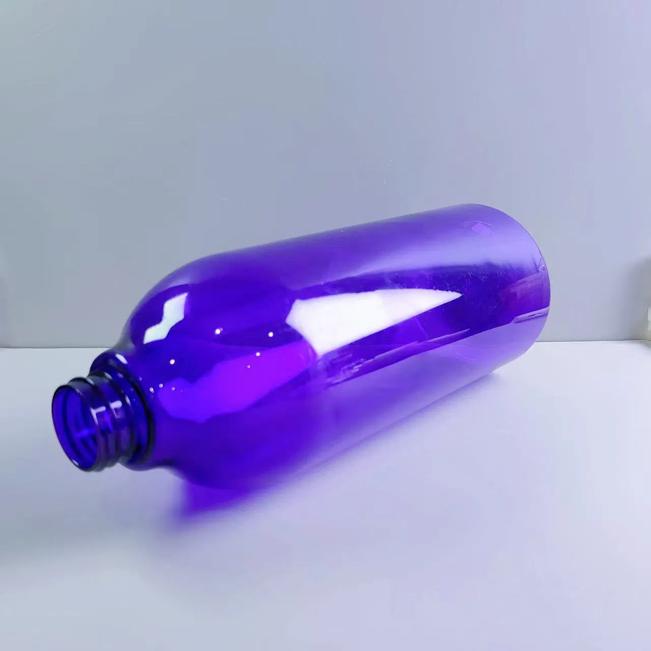 Travel-Size Plastic Bottles (100ml) - Leak-Proof Plastic Bottles Ideal for Cosmetics &amp; Toiletries