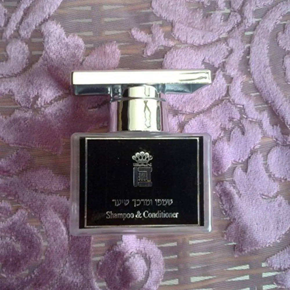 Hot Sale Luxury Transparent Plastic Empty 100ml 200ml 300ml Shampoo Squeeze Water Bottle with Flip Top Cap 02