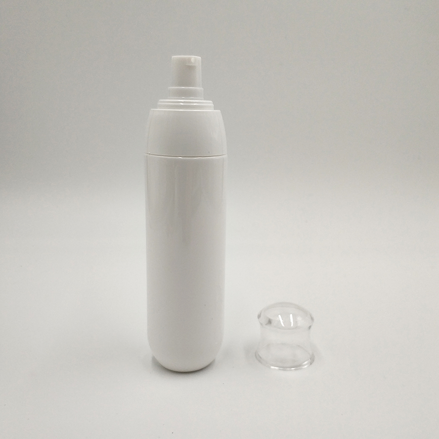 White Portable Cosmetic Empty Refillable Plastic Bottle with Lotion Pump
