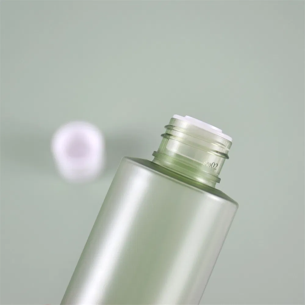 Pet Cosmetic Face Toner Bottle Transparent Plastic Essential Oil Body Lotion Bottles with Screw Lid