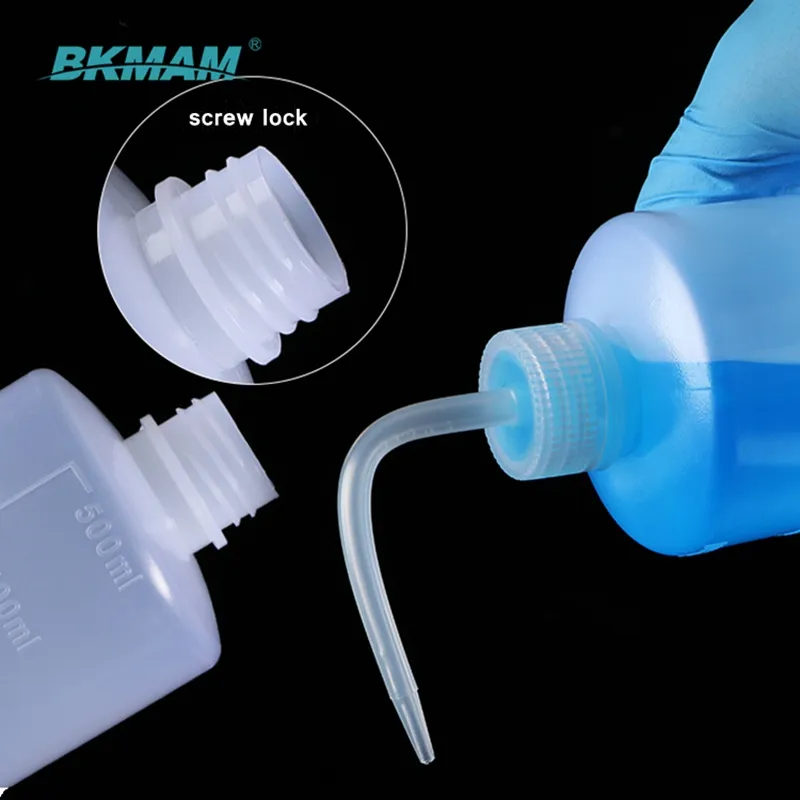 Plastic Squeeze Washing Bottle