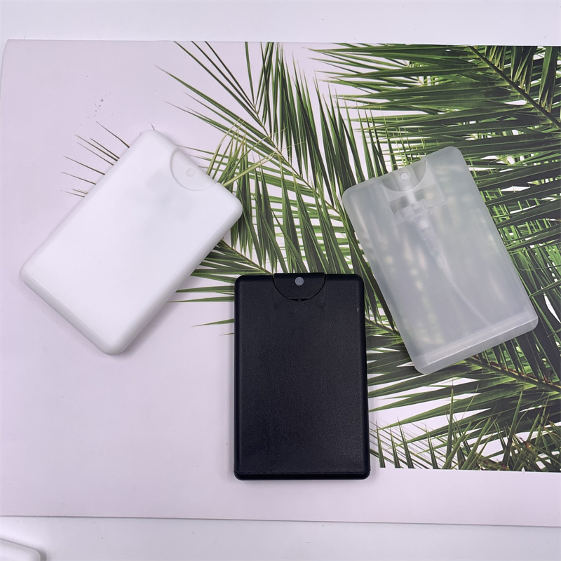 Custom Flat-Shoulder Square Travel Size 20ml Plastic Pocket Spray Bottle Credit Card