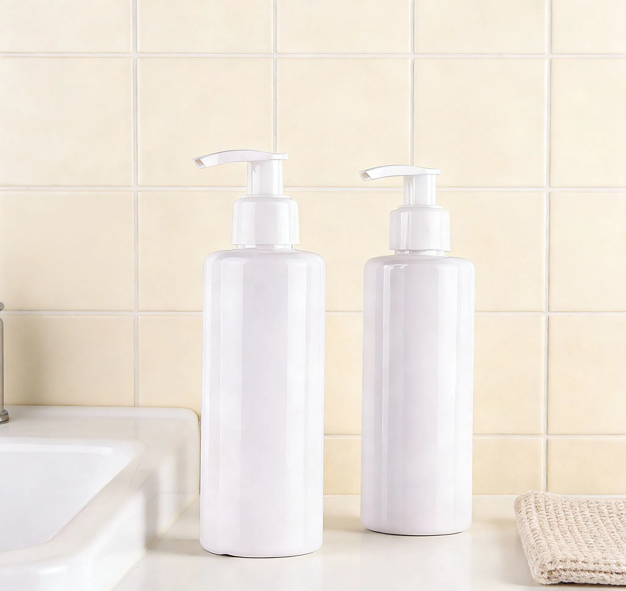 Plastic Cosmetic Packaging Pump Dispenser Bottles Food-Grade Safe Pet Toiletry Container