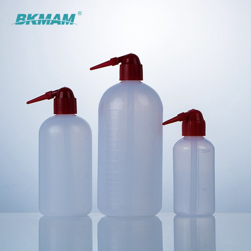 Lab Use Plastic Squeeze Washing Bottle with Bent Bozzle and Screw Cap 250ml
