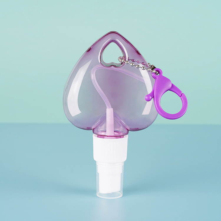 Heart Shape 30ml 50ml 60ml Plastic Keychain Spray Bottle with Hook for Hand Sanitizer Alcohol Travel Size Bottle