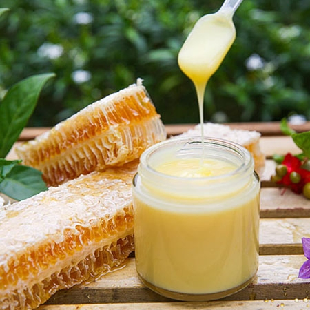 Pure Natural Health Care Product Royal Jelly Honey Food Grade Fresh Royal Jelly
