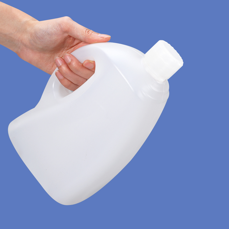 3L Multifunctional Stackable HDPE Bottle with Handle for Edible Oil Storage