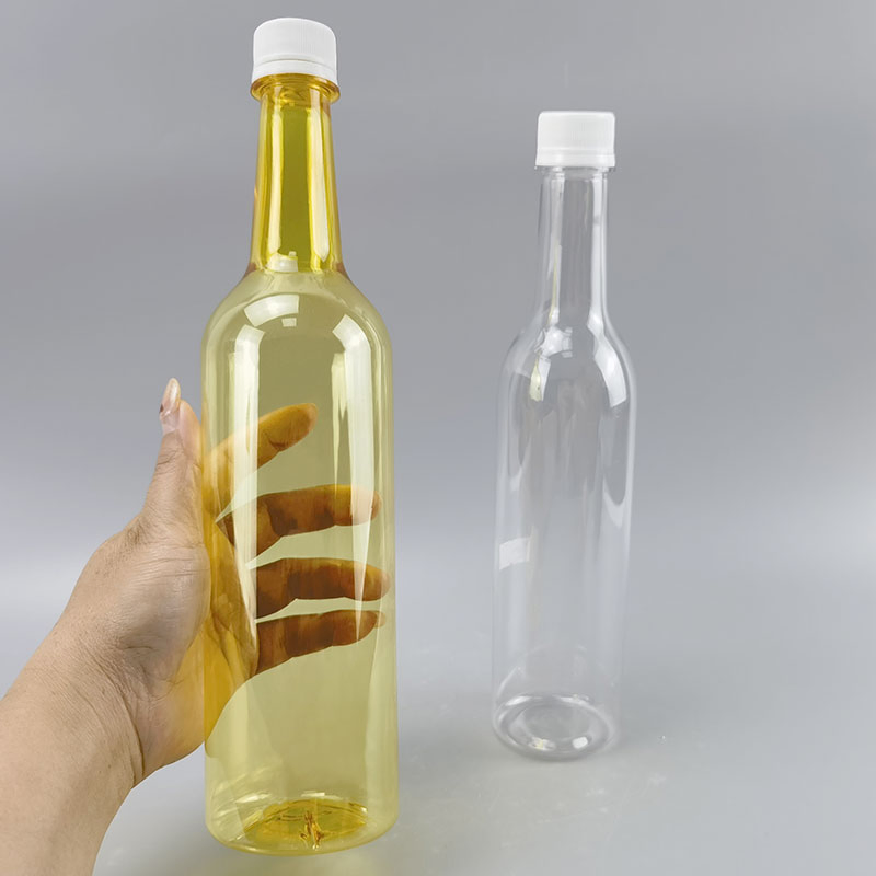 Custom Food Grade 500ml 750ml Clear Pet Long Neck Plastic Wine Beer Liquor Whisky Spirit Champagne Bottles Packaging