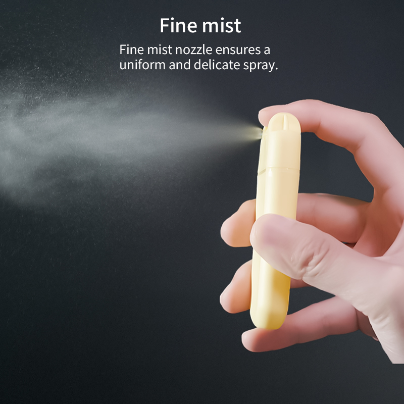 Plastic 30ml Refillable Flat Spray Bottle for Cosmetics