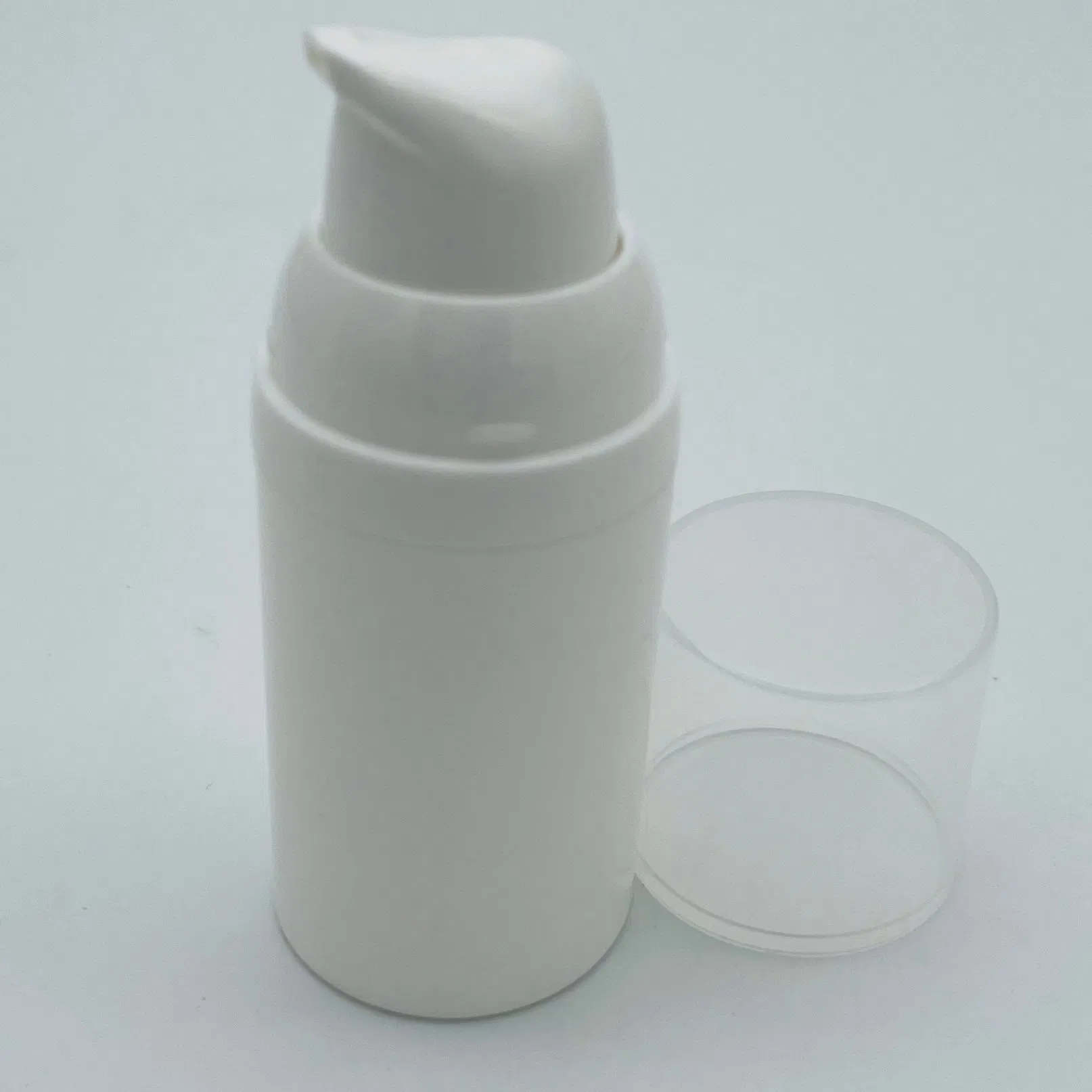 15ml/30ml/50ml Empty Plastic Cosmetics Refillable Airless Bottle for Skin Care Use