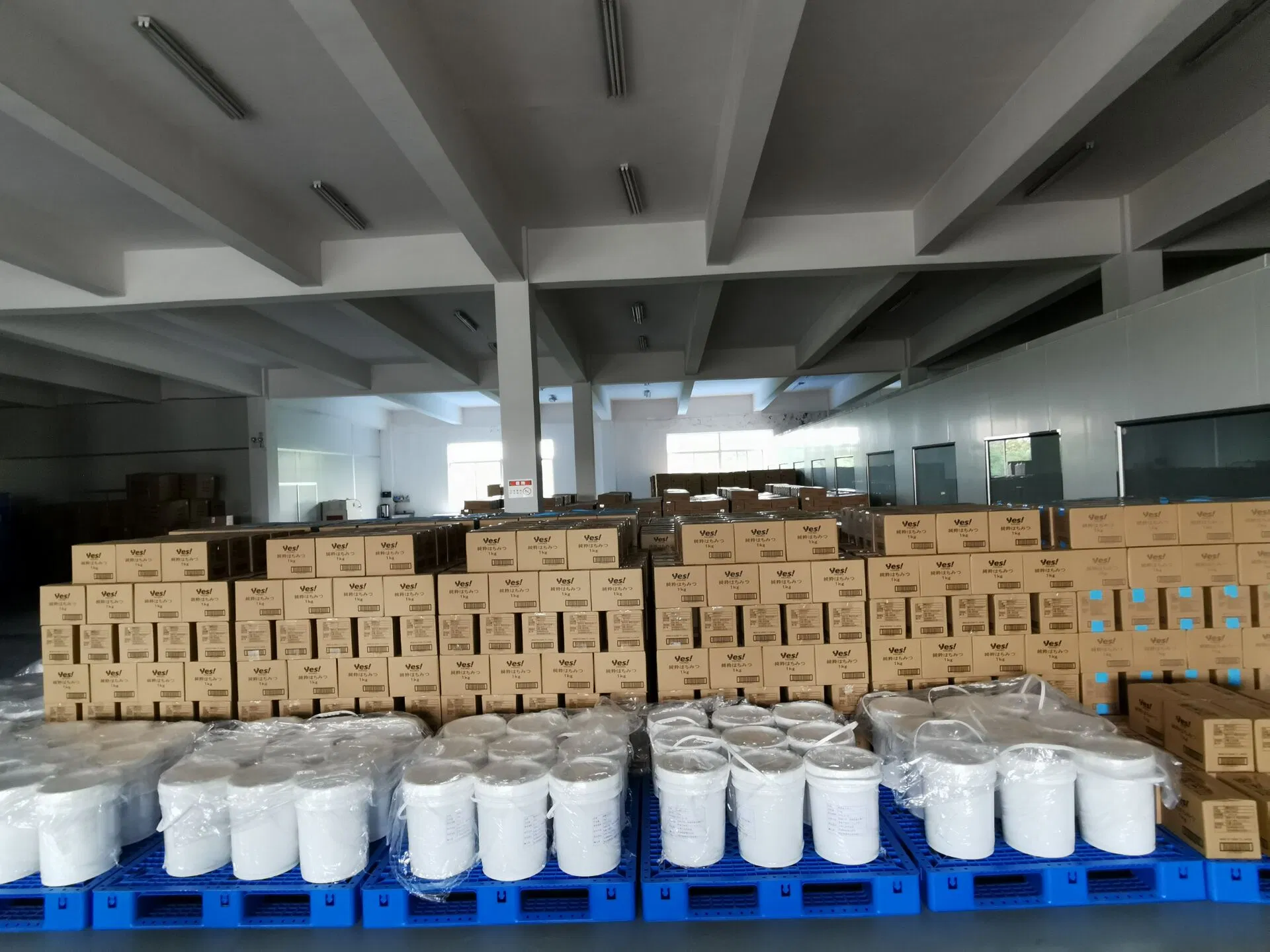 Honey for Pharmaceutical Packed in 25kgs Plastic Bucket