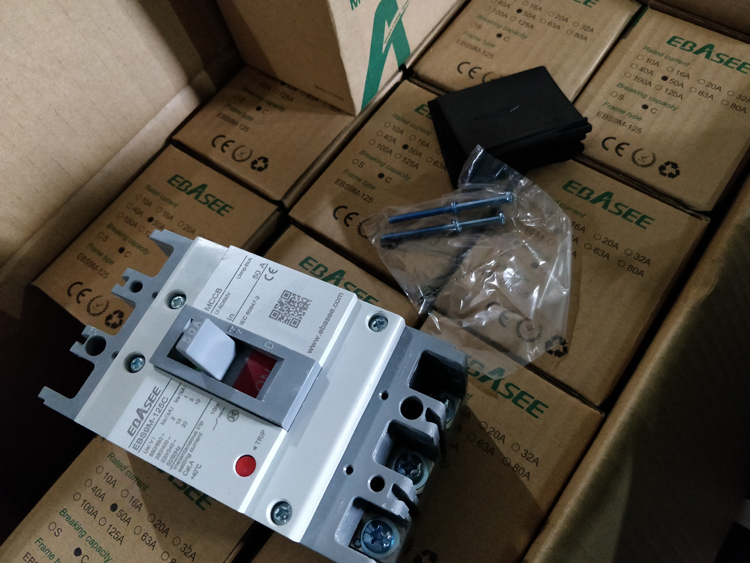 AC 500V 800V Mccb 100a 3p 400 Amp 630a 3 Phase Circuit Breaker
