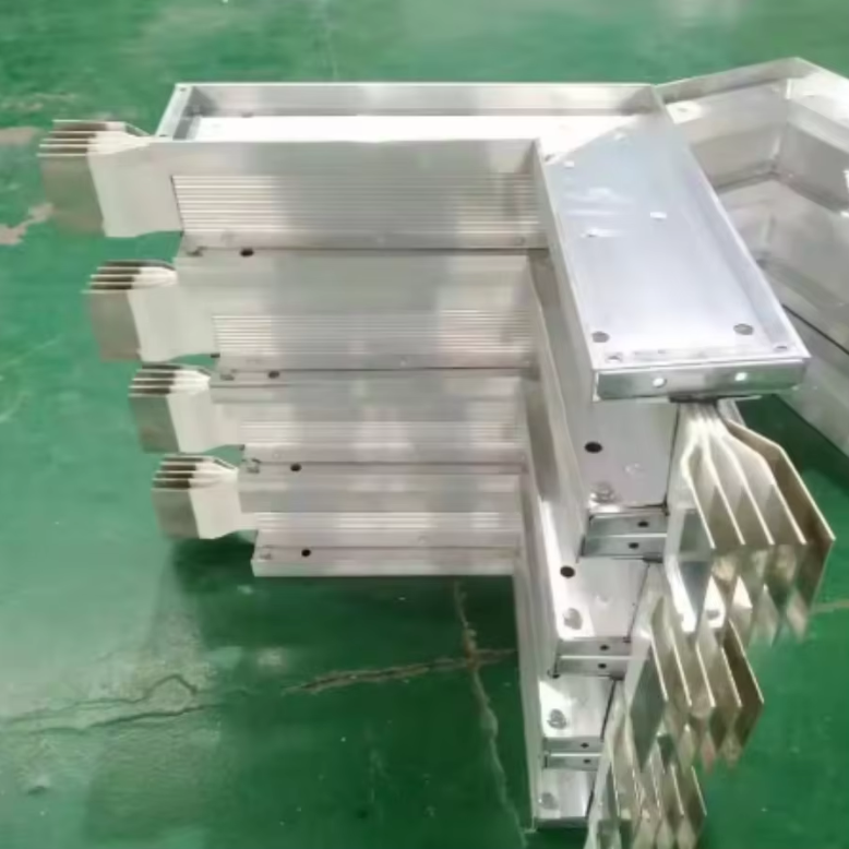 Low-voltage Electrical Busbar Frame with Copper and Aluminum Busbar Connectors and Insulating Components