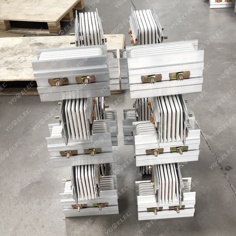 Low Voltage Factory-Priced Sandwich Busway Bus Duct Busbar For Cable Product Category