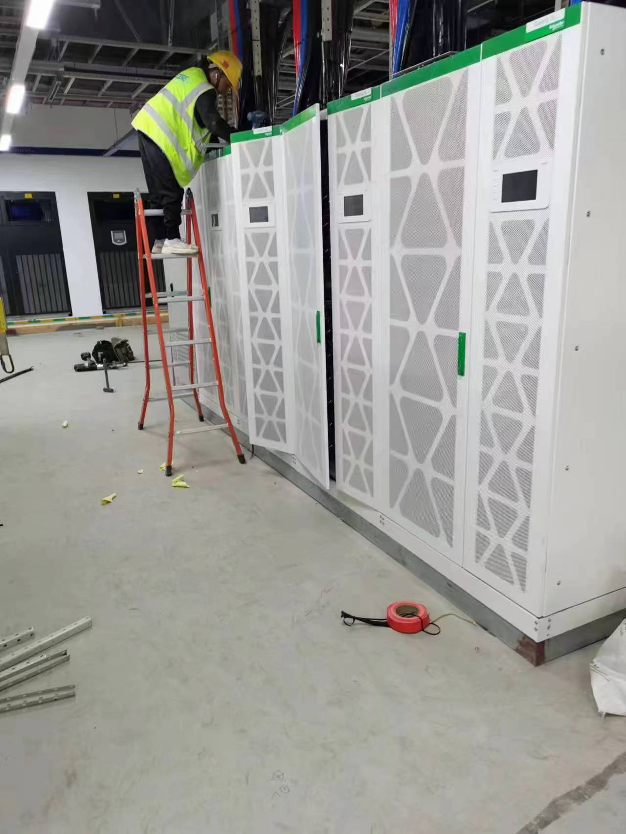 Hardware Display 3