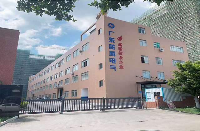 2025 New GT Hight Quality Power Cables Busbar Machine Busbar Trunking System Dense Busbar Duct