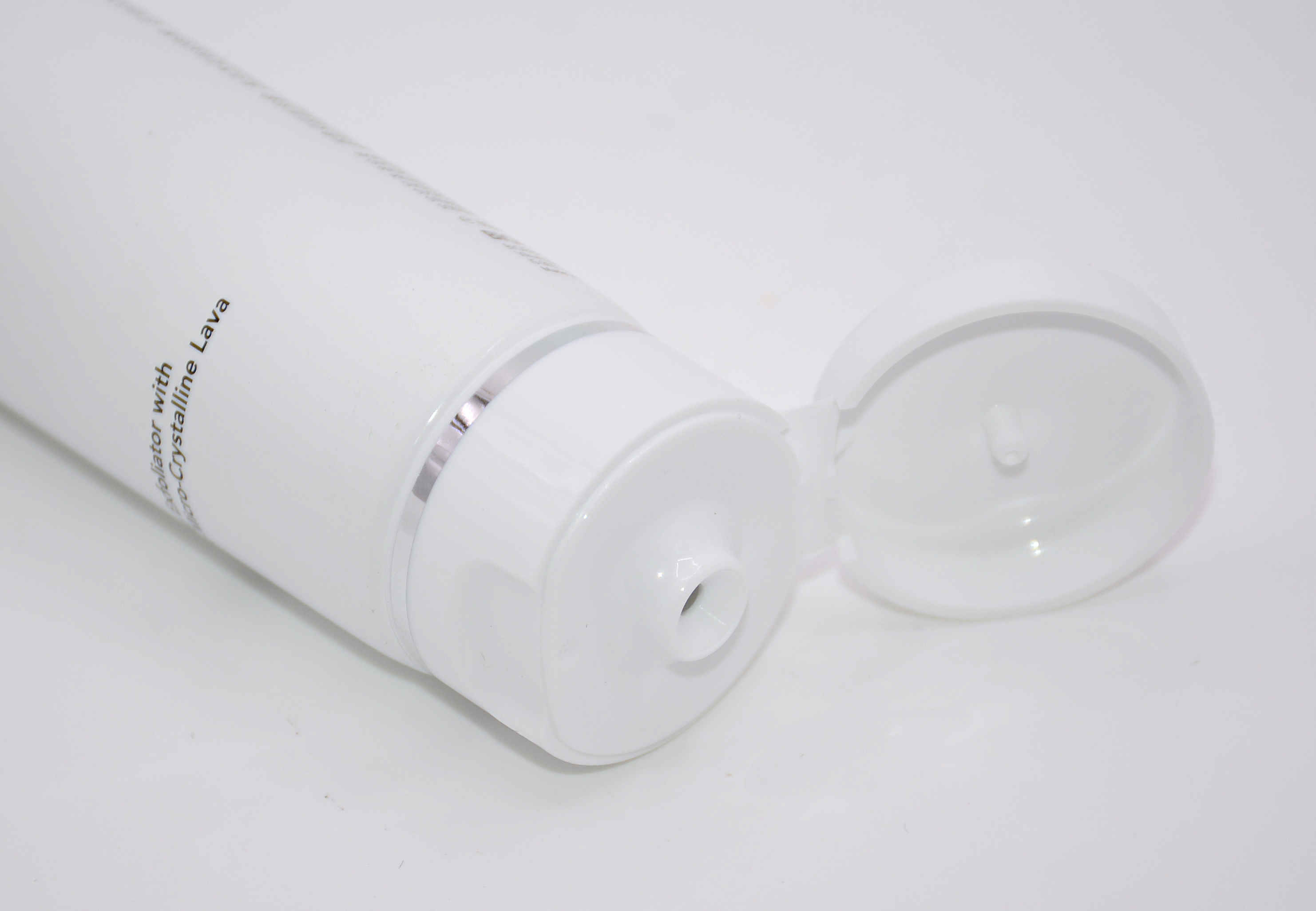 Hand Cream Tube Cosmetic Packaging Collapsible Aluminum New Design Cosmetic Packing Collapsible Aluminum Handcream Tube Matte SR