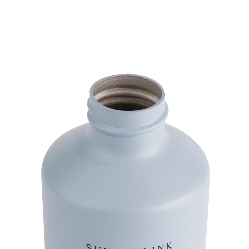 Empty Aluminum Cosmetic Packaging Lotion Bottle Metal Packaging 100ml 300ml 400ml 500ml Bottle with Plastic Pump